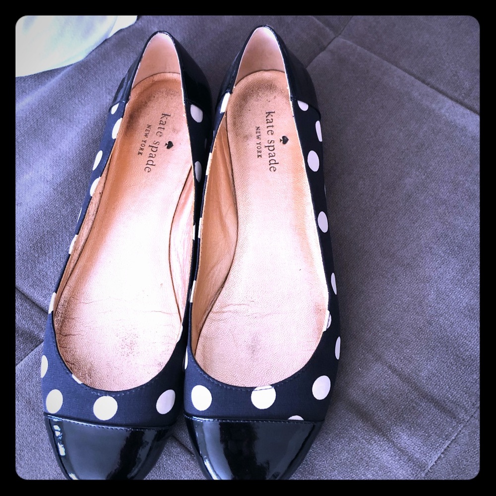 Kate Spade size 9 Black and white polkadot flat.
